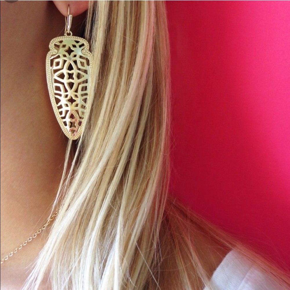 Kendra Scott Sadie Earrings